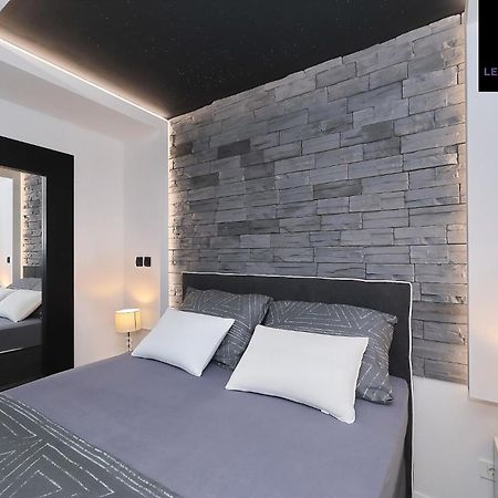 Legacy Marine2 - Zadar, Luxury Suites 外观 照片